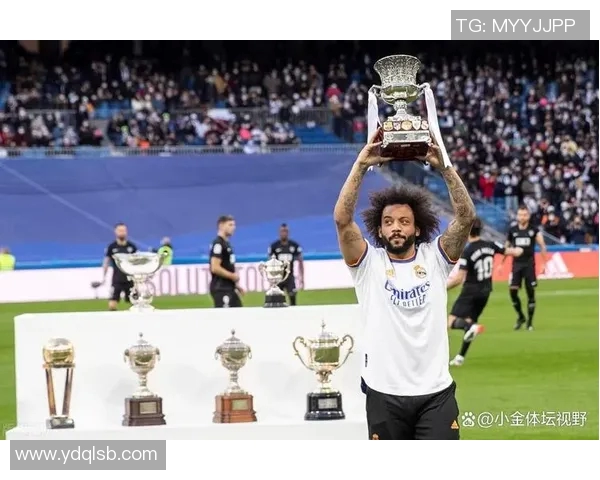 传奇球星宣布退役 在新闻发布会上深情回顾辉煌职业生涯